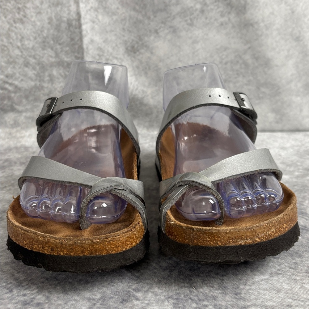Betula By Birkenstock Mayari Soft Footbed One Toe Sandal Silver Women's Size 7 - Picture 2 of 12